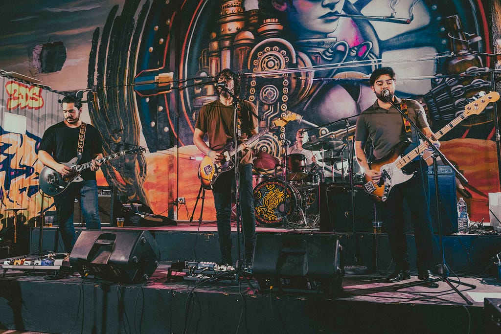Producción audiovisual en Mexicali por Yasunari Murayama, KUP grunge 19JUL2025 18 1